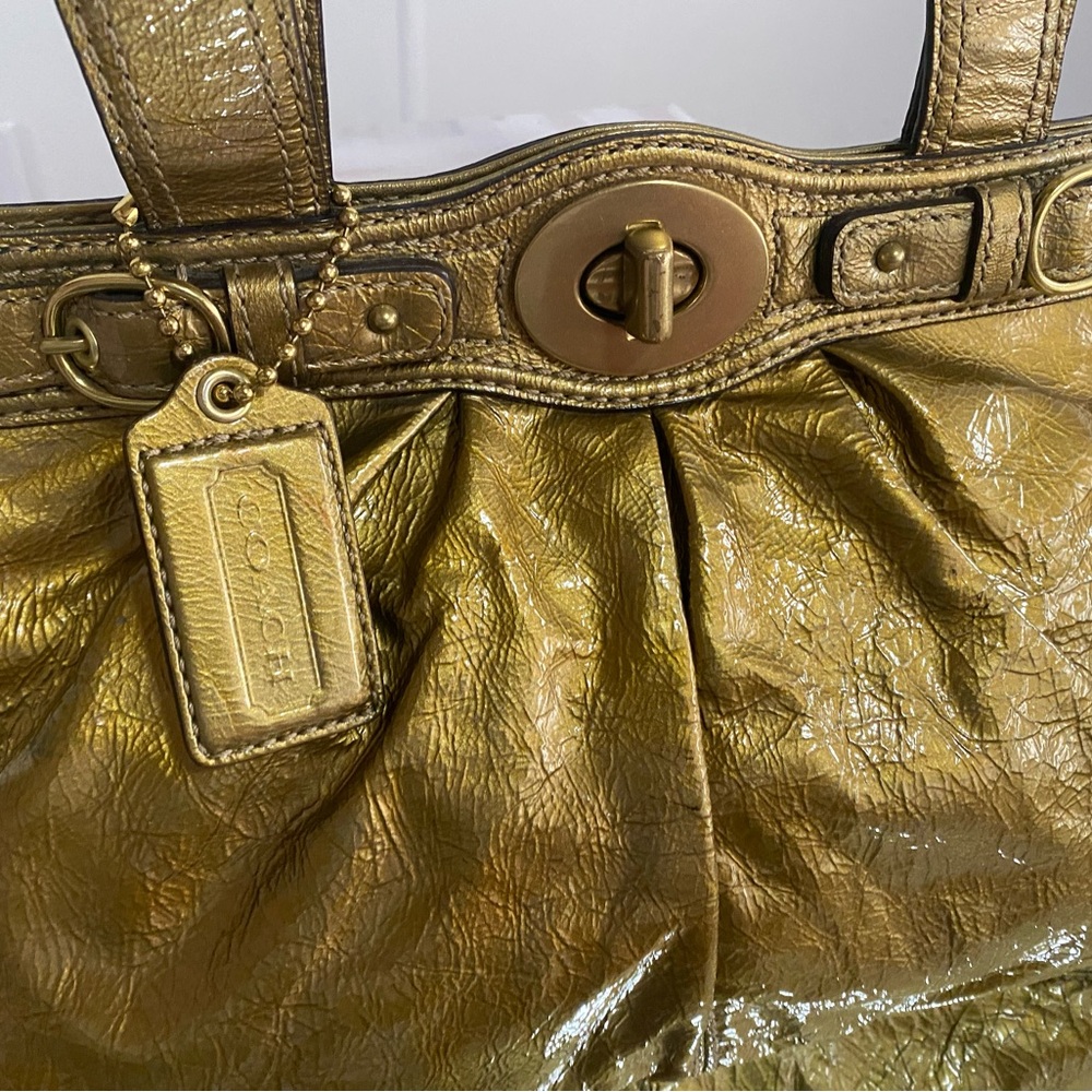 Coach Garnet Patent Leather Metallic Gold Turnlock Satchel Shoulder Handbag - Picture 5 of 11
